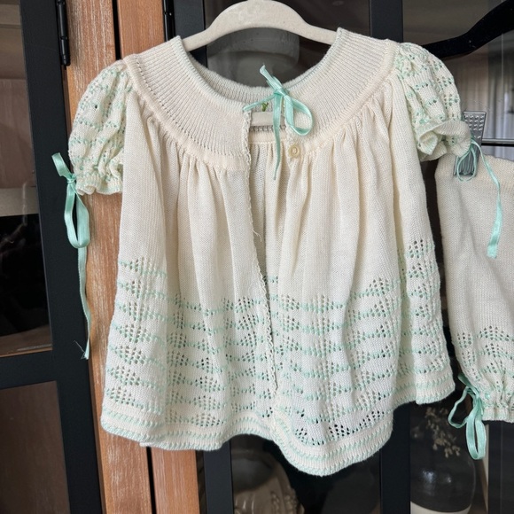 1970s Vintage Knit Set baby girl rosettes bow ribbon bloomers top Mint Venezuela - Picture 3 of 11